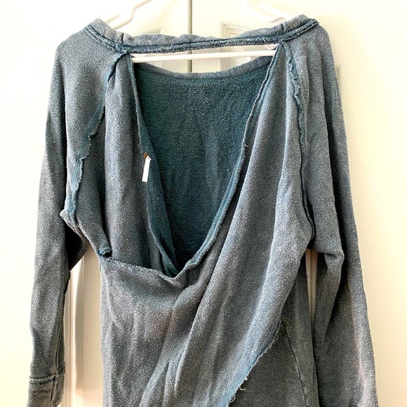 Free People grey sweater - Picture 2 of 3